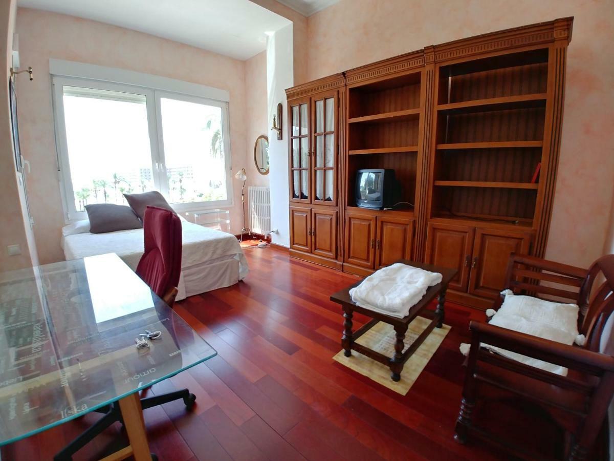 Postiguet Playa Apartment Alicante Ngoại thất bức ảnh